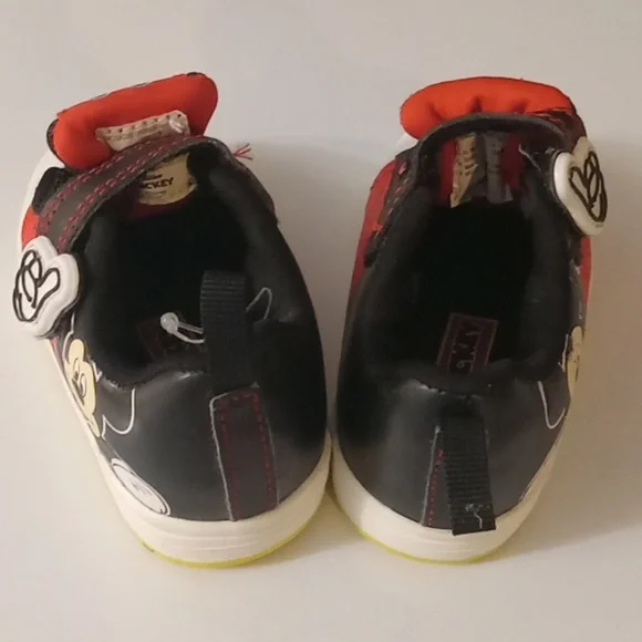Mickey Mouse Baby Toddler Shoes 4 - Picture 5 of 6